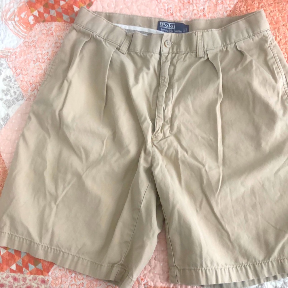 Ralph Lauren. Shorts. Waist 32